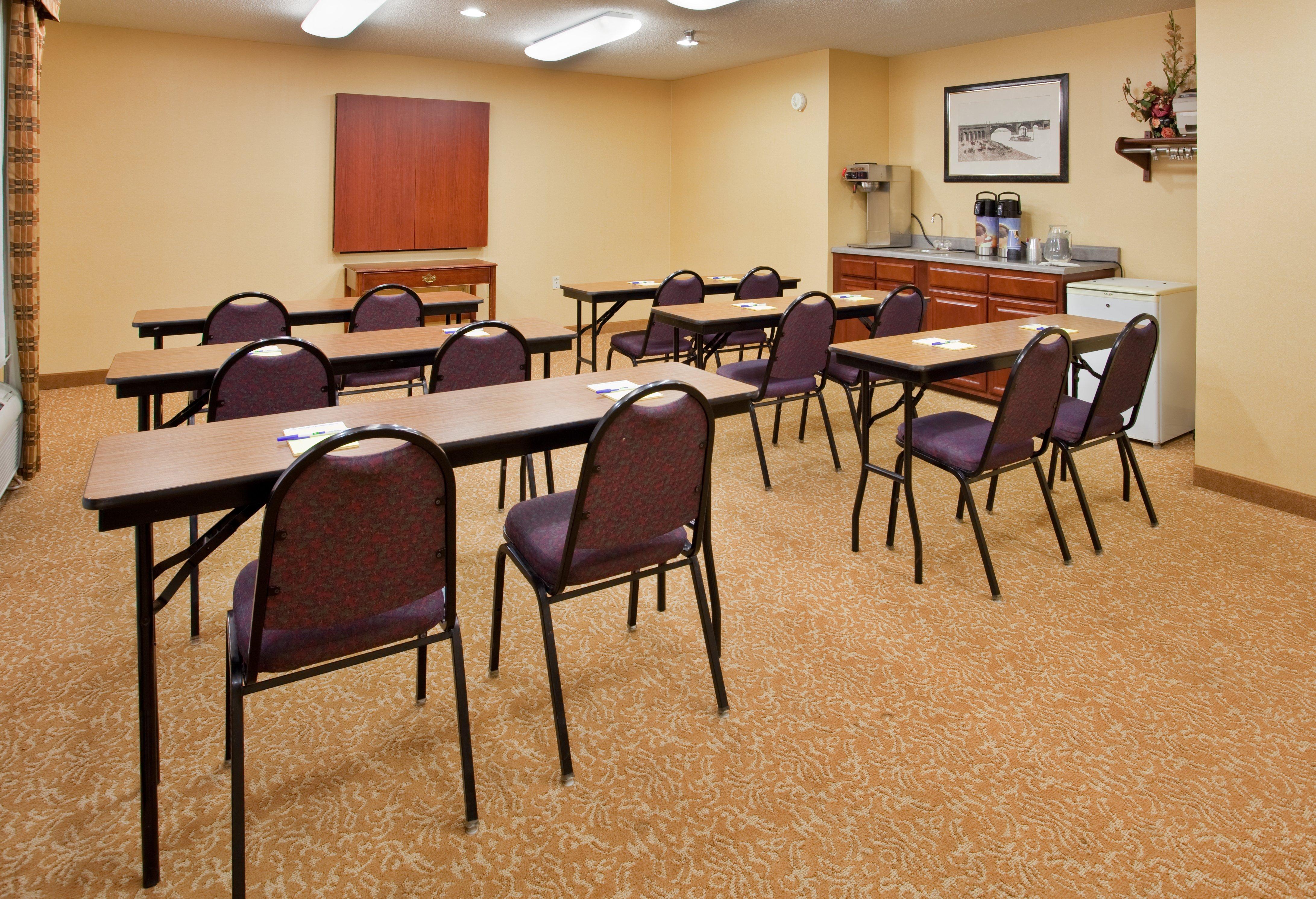 Holiday Inn Express Hotel & Suites Fenton/I-44 By Ihg Exterior foto